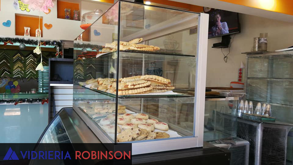 vitrinas para pan chica